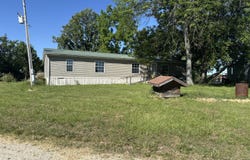 85 Horse Gate Trail, Long Lane, MO 65590