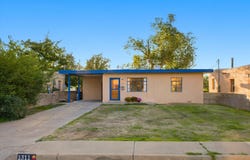 1311 Dartmouth Drive NE, Albuquerque, NM 87106