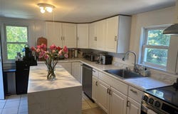 970 E Main Street, Riverhead, NY 11901
