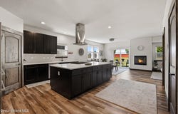 140 Madera Dr, Sandpoint, ID 83864