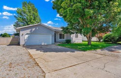 8868 Davis, Hayden, ID 83835