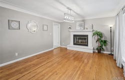 607 S Augusta Street, O'Fallon, IL 62269