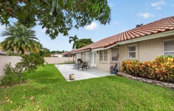 311 NW 37TH Way, Deerfield Beach, FL 33442