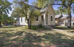 322 S Ash St, McPherson, KS 67460