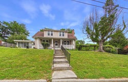 114 12TH Street, Pulaski, VA 24301
