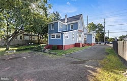 209 E EVESHAM AVENUE, MAGNOLIA, NJ 08049