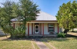 205 Austin St, Mason, TX 76856