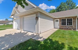 355-c S Boo Road, Burns Harbor, IN 46304