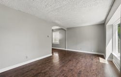 100 Riverwood Avenue, Bowling Green, KY 42101