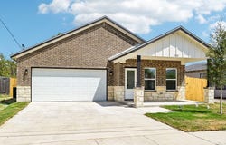 305 Campbell Street, Terrell, TX 75160