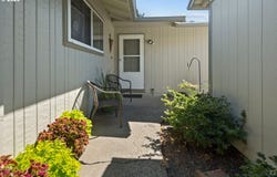 555 HARTKE Loop, OregonCity, OR 97045