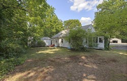 12 Cedar Ave, Millbury, MA 01527