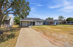 218 S 18th St, Frederick, OK 73542