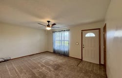 2862 N Pierce Avenue, Springfield, MO 65803