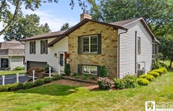 4 Andrew Court, Fredonia, NY 14063