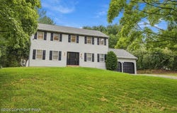 39 Brookwood Drive, Lititz, PA 17543