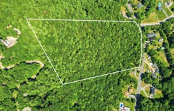 Mammoth Road, Pelham, NH 03076