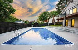2501 E Parkside Dr, Boise, ID 83712