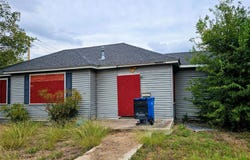 914 Porter St, Taylor, TX 76574