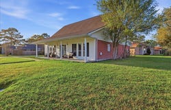 4404 Kitty Chapin, Orange, TX 77632