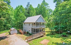 62 Falls Road, Lunenburg, VA 23974