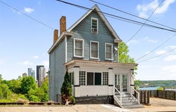 137 E Sycamore, Pittsburgh, PA 15211