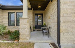 1905 S College St, Georgetown, TX 78626