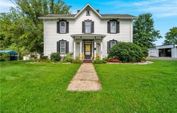 131 Ole Mill Dr, South Bend Twp, PA 15774