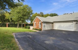 1002 Bridges Drive, Arlington, TX 76012
