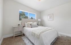 325 W PRINCETON Dr, Midvale, UT 84047