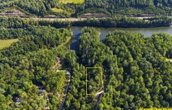 big lakeview Drive, Campton, KY 41301