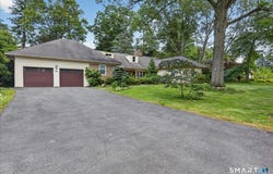 56 Mulberry Hill, Hamden, CT 06517