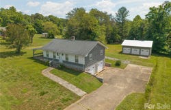 122 Whitley Road, Morganton, NC 28655
