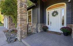 636 SE GABBERT Rd, Gresham, OR 97080