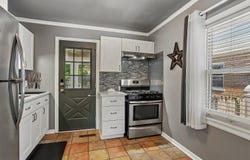 10250 S Turner Avenue, Evergreen Park, IL 60805