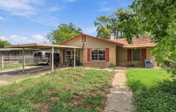 2430 Rawhide Ln, San Antonio, TX 78227