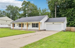 1840 Green Road, Madison, OH 44057