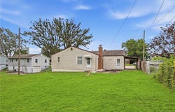 1209 SW Eugene Street, Blue Springs, MO 64015