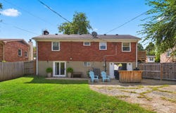 325 E Tiverton Way, Lexington, KY 40517