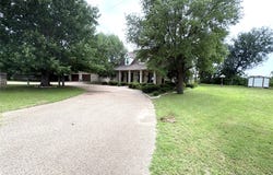 1170 Brazos Loop, Gholson, TX 76705