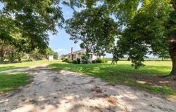 2164 Benson Hardee Road, Benson, NC 27504
