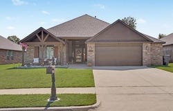 750 E 139th Place, Glenpool, OK 74033
