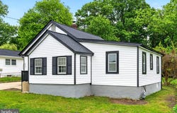 9081 DUMHART Road, LAUREL, MD 20723