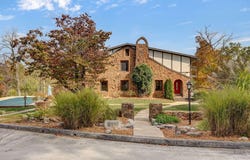 1100 E Robertson Street, Ozark, MO 65721