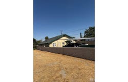 227 Simon Drive, Bakersfield, CA 93307