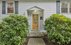 210 Chamberlain St, Holliston, MA 01746