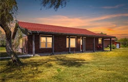 718 E County Road 2340, Riviera, TX 78379