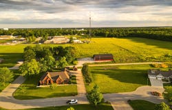 1 Shamrock Drive, Lamar, MO 64759