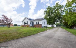3044 E CHESTNUT Avenue, VINELAND, NJ 08361