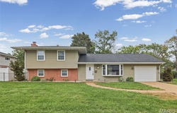 1104 N Yale Drive, O'Fallon, IL 62269